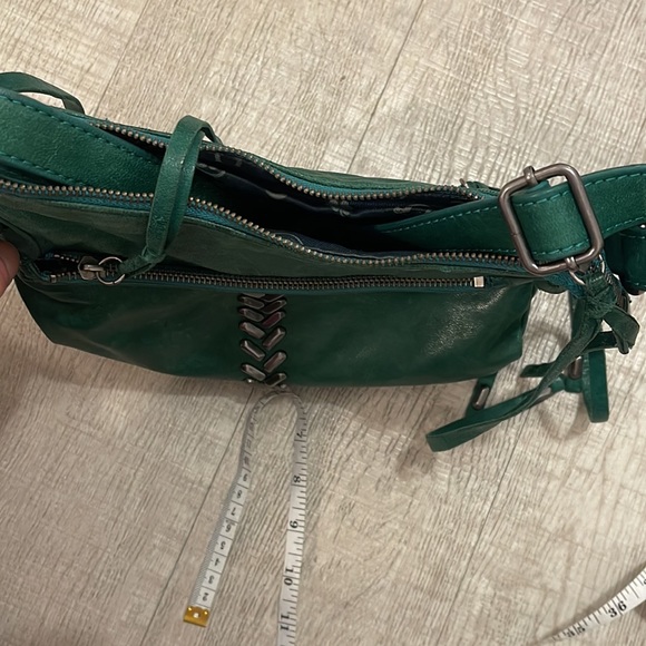 Lucky Brand green crossbody - Picture 7 of 7